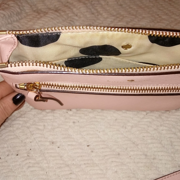 Kate Spade New York Pink Cross Chest Purse - Picture 7 of 8